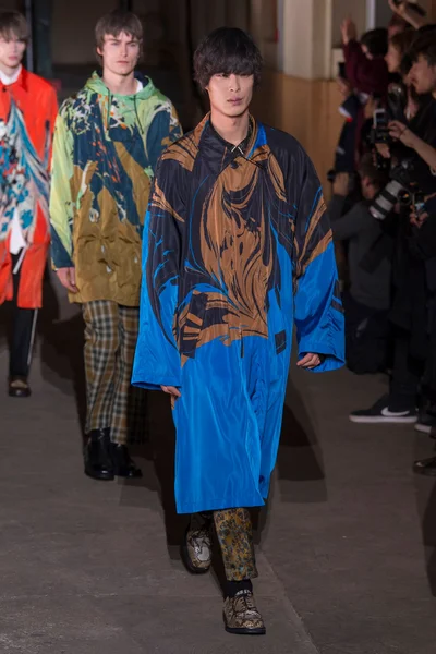 Look 107